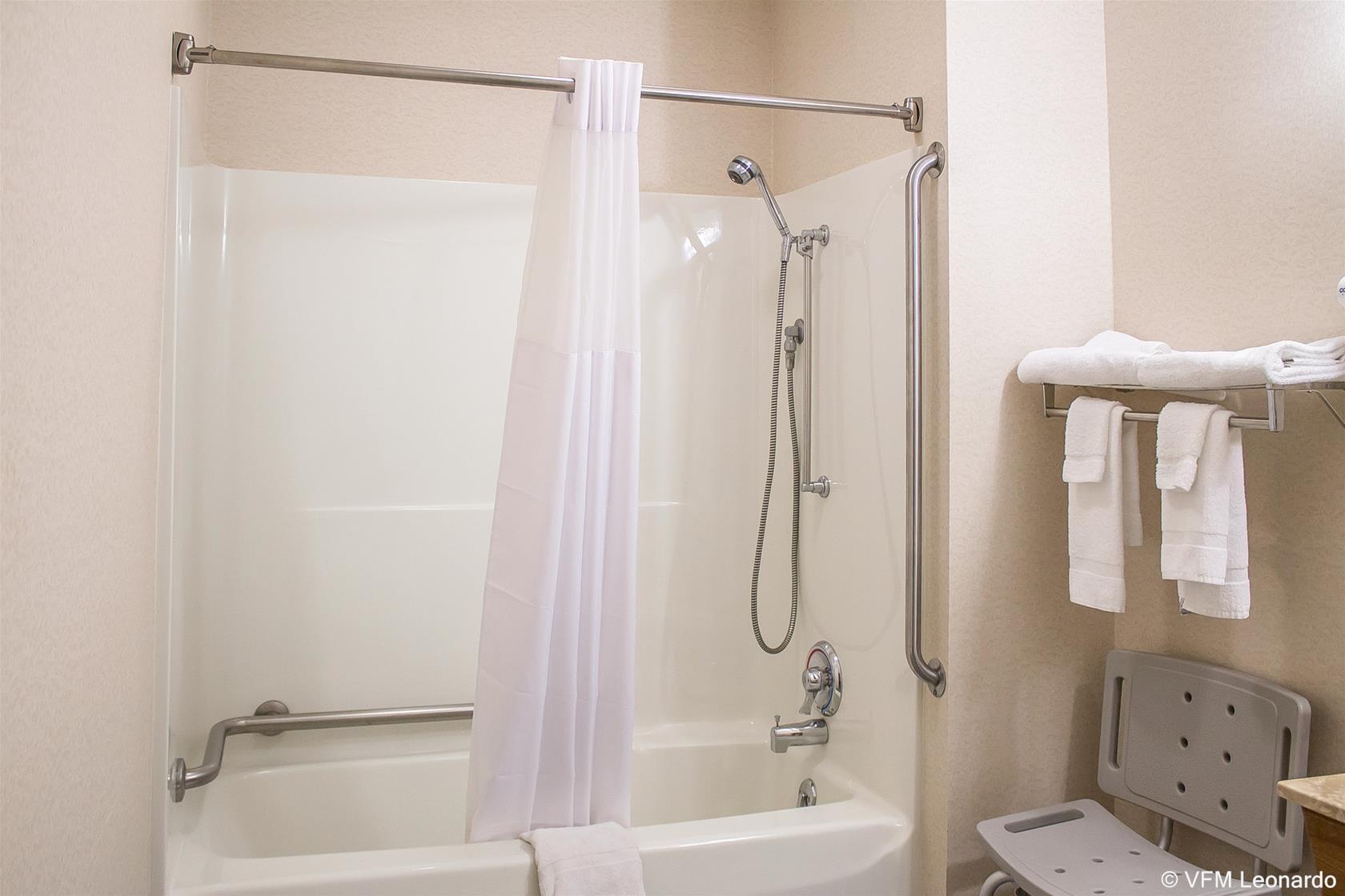 טראוורס סיטי Econo Lodge מראה חיצוני תמונה